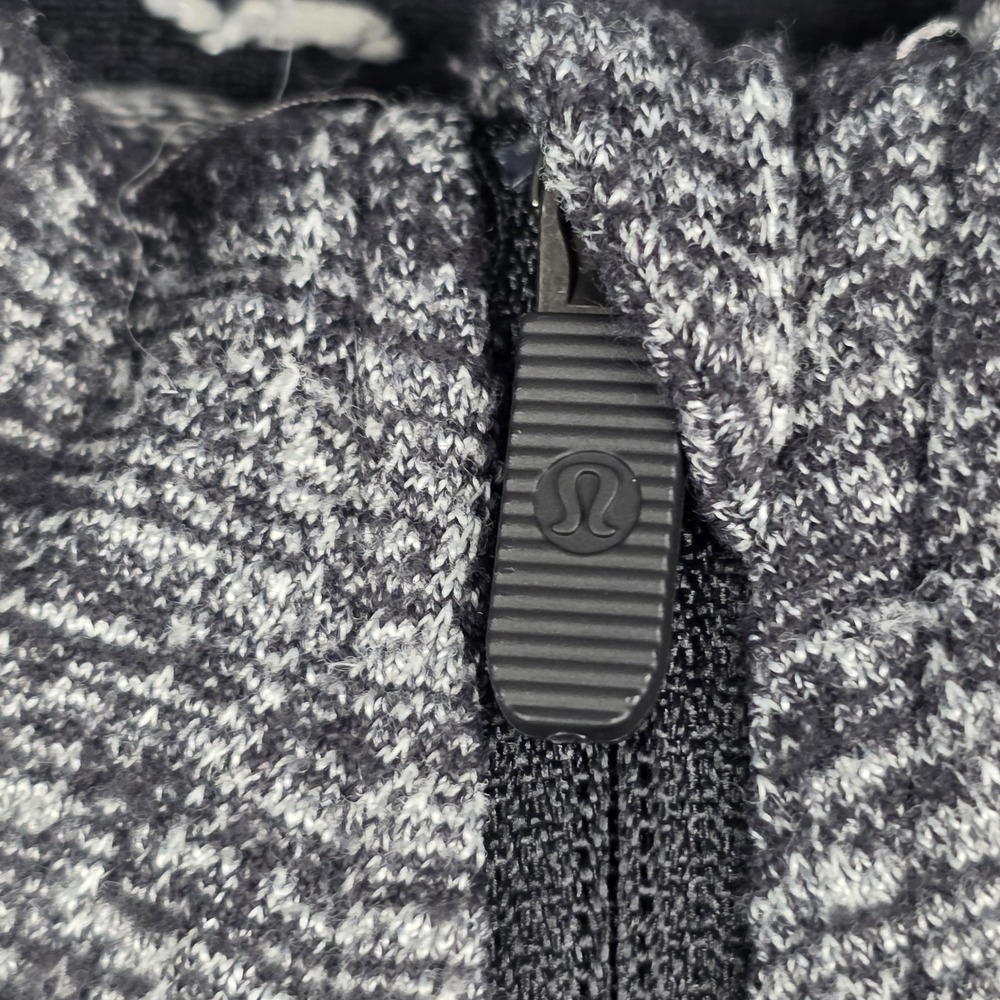 Lululemon Womens Top Size 6 Gray Extra Mile 1/2 Half Zip Running Gym Athletic - Picture 3 of 12